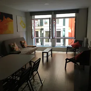 studio-7calles-casco-viejo-bio.bilbaohotelsspain.com/